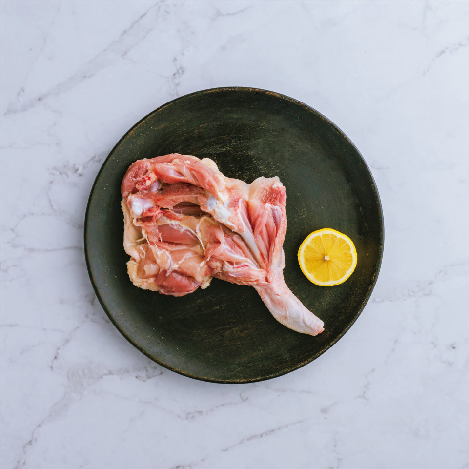 精肉(朝挽き)清流美どり もも肉骨付き(そのまま)